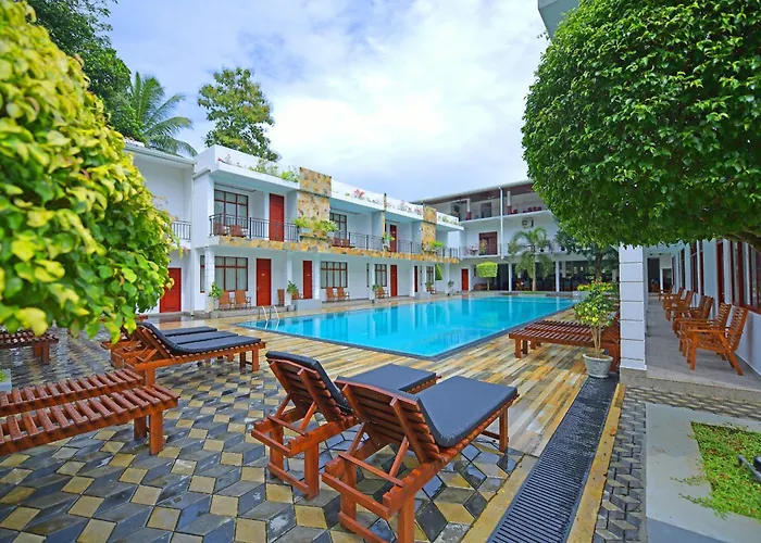 Royal Reach Udawalawe