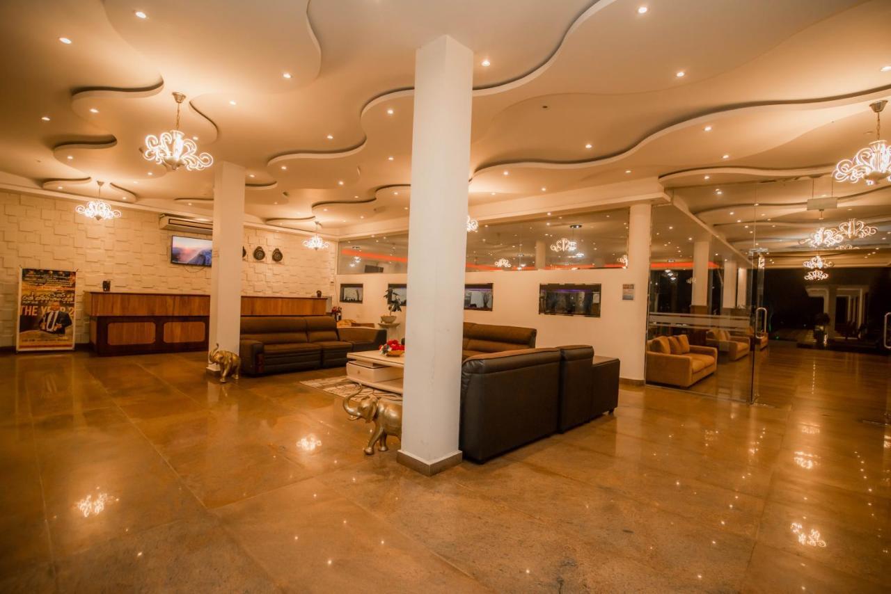 Royal Reach Hotel Udawalawe