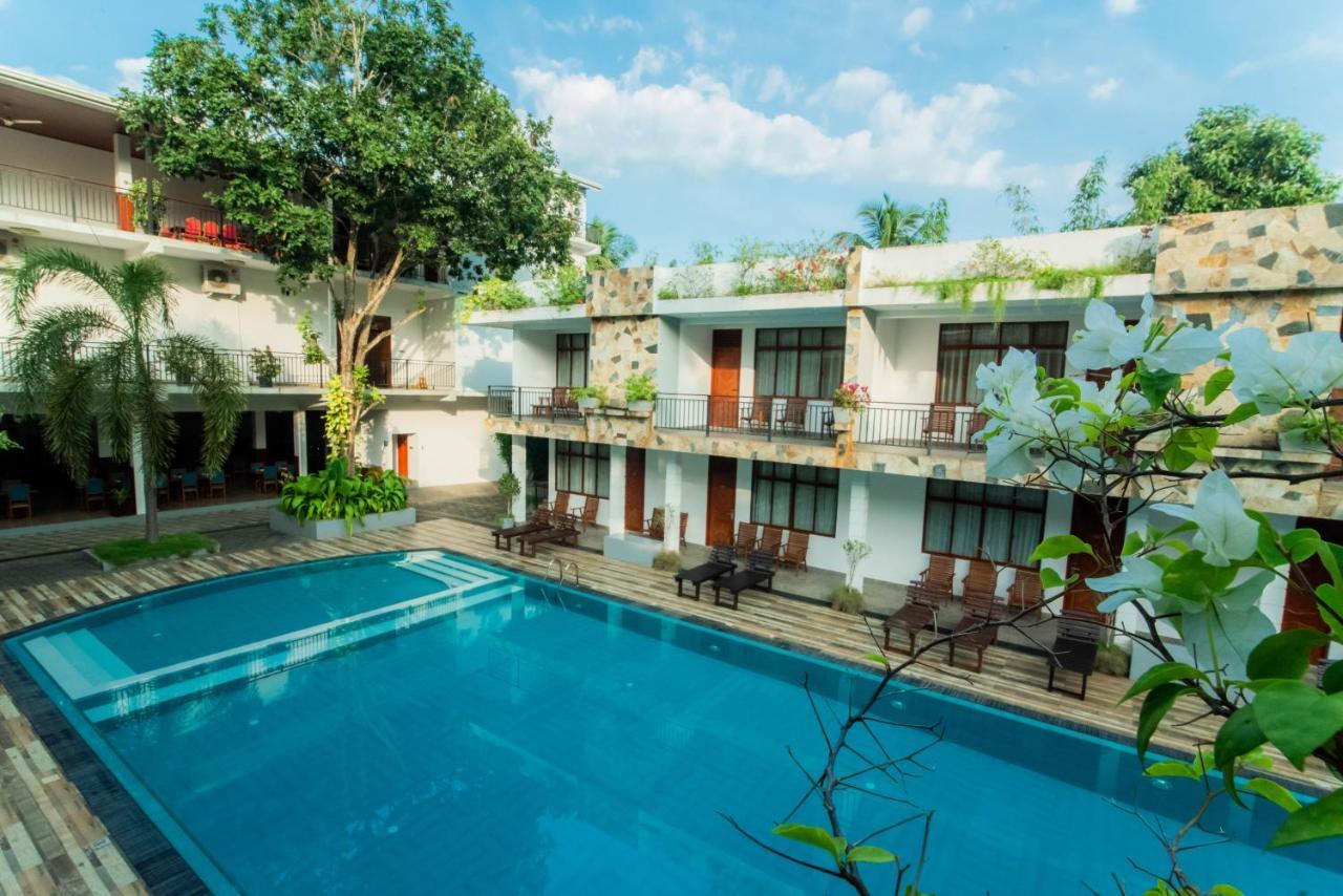 Royal Reach Udawalawe