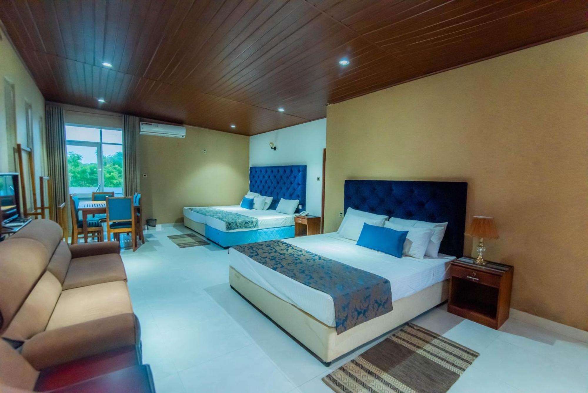 Royal Reach 5* Udawalawe