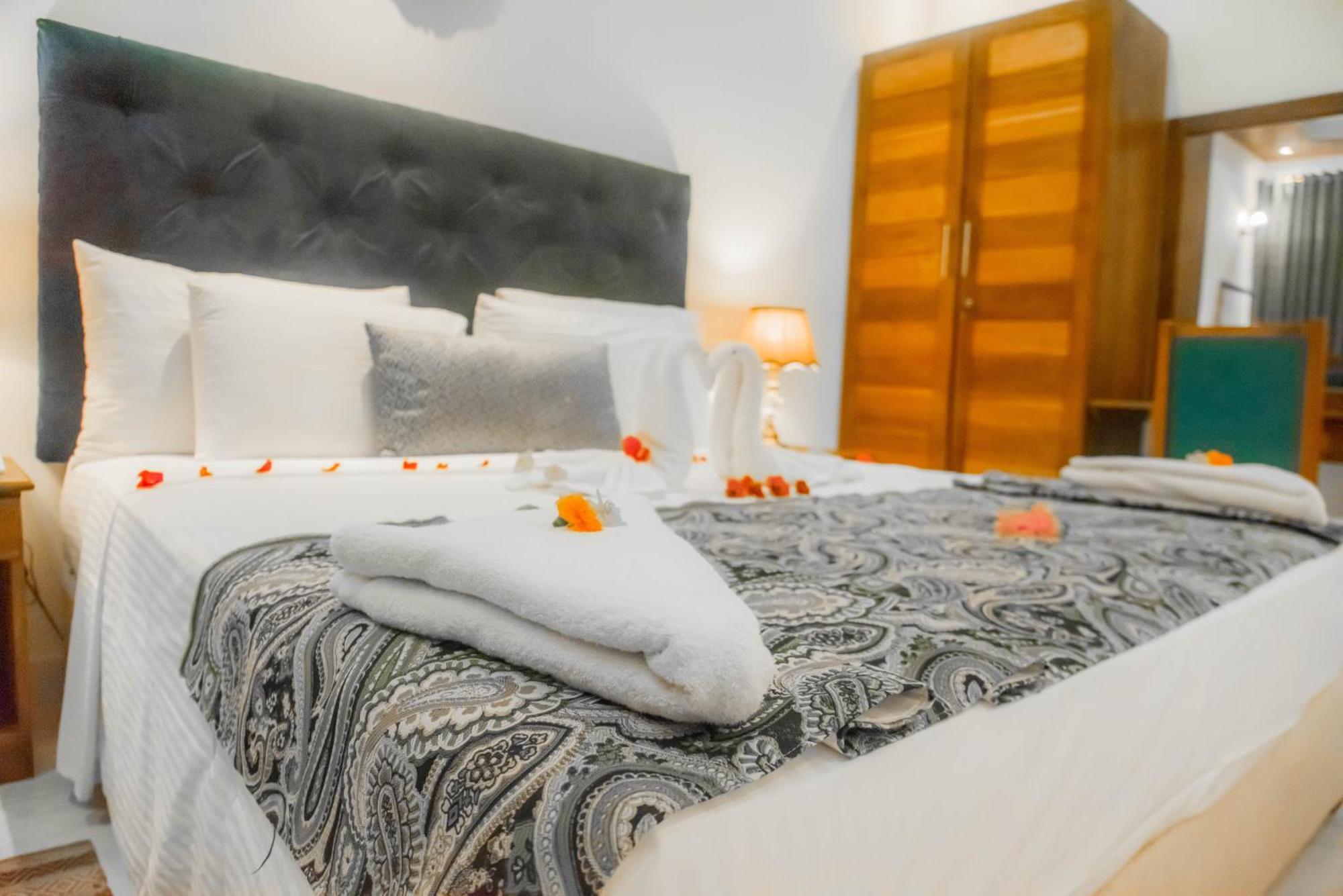 Royal Reach 5* Udawalawe